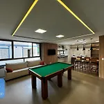 Estudio Compacto E Charmoso Na Barra